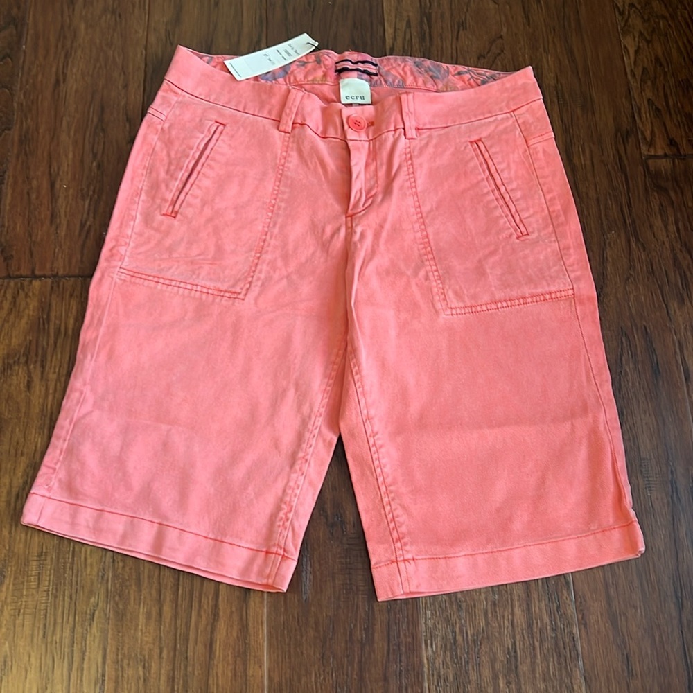 NEW- ecru Carly Short
